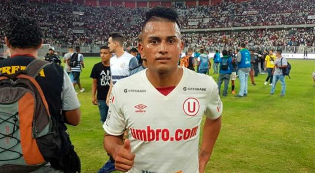 Diego Chávez en Universitario. Diego Chávez en Universitario.