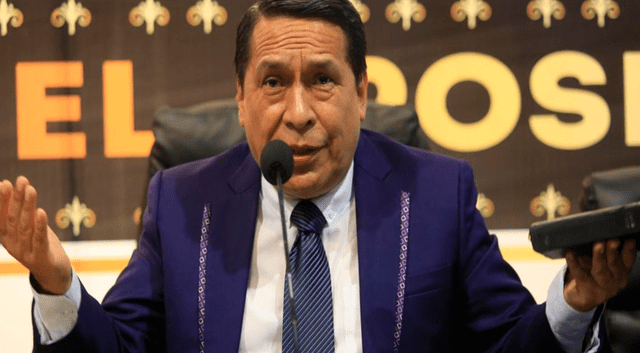 Pastor Santana es parte del Aposento Alto.