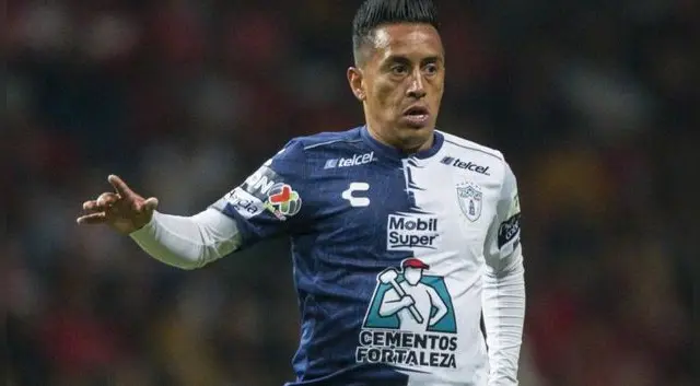 Christian Cueva jugó en Pachuca.