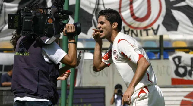 Gustavo Vasallo con la 'U'   