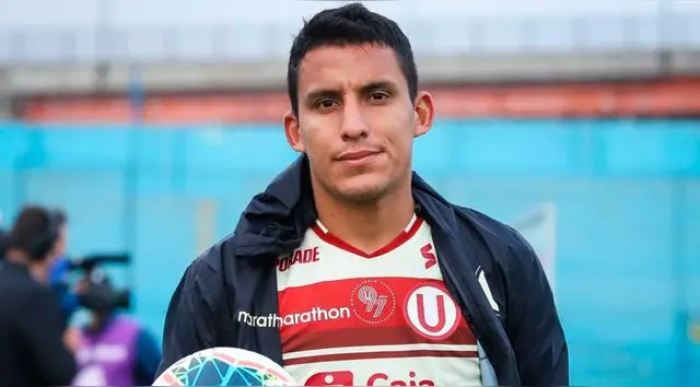 Alex Valera, goleador de Universitario en 2021.