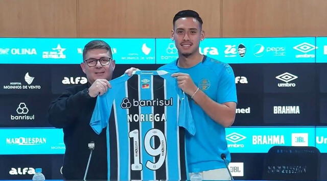 Erick Noriega fue oficializado en Gremio de Porto Alegre.   