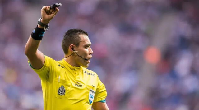 Marco Antonio Ortiz será el árbitro del América vs. Monterrey.