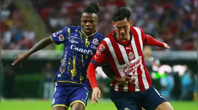 Chivas contra Atlético San Luis.