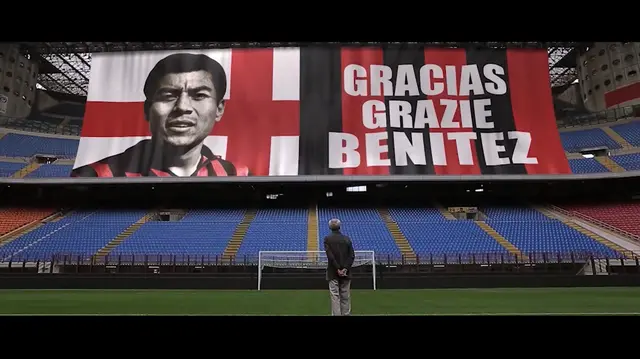 Víctor Benítez y el homenaje que recibió por parte del AC Milan