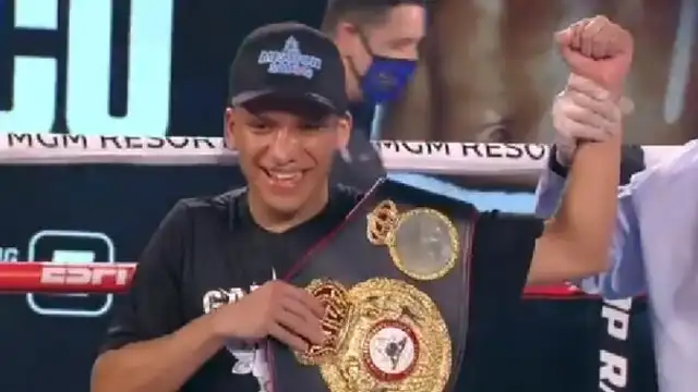 Joshua Franco vs Andrew Moloney