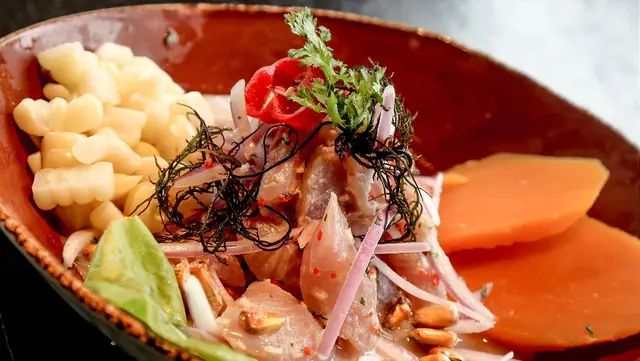 ceviche de lisa semana santa pescado plato familia