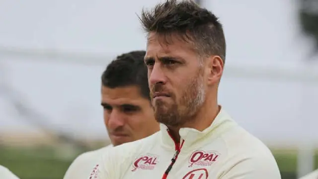 Germán Denis con Universitario de Deportes   