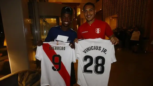 Vinicius Junior y el detalle con Paolo Guerrero. Vinicius Junior y el detalle con Paolo Guerrero.