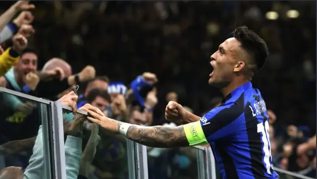 Lautaro Martínez Lautaro Martínez