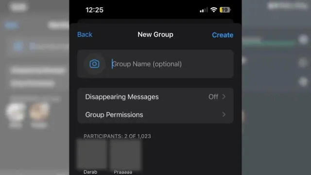 WhatsApp WhatsApp