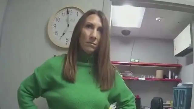 Maestra arrestada por robar en Target Maestra arrestada por robar en Target