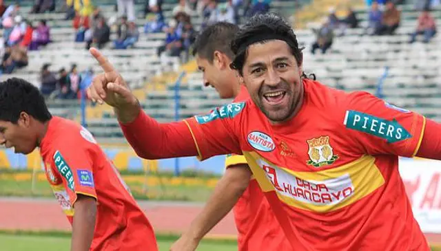Sergio Ibarra con la camiseta de Sport Huancayo. Sergio Ibarra con la camiseta de Sport Huancayo.