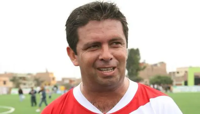  Alfonso Yáñez exjugador de la Selección Peruana.   