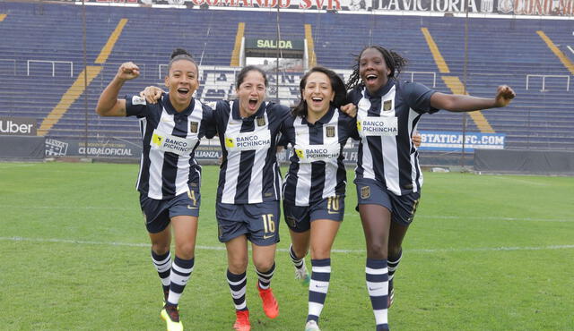 Wendy Bonilla, Diana Ospina, Sara Martínez y Fabiana Yantén cuando jugaban en Alianza Lima. Wendy Bonilla, Diana Ospina, Sara Martínez y Fabiana Yantén cuando jugaban en Alianza Lima.