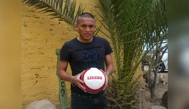 El "Cholito" Sotil jugará en el Deportivo Municipal por todo el 2015