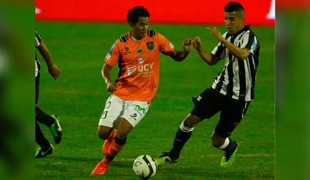Ronald Quinteros debutó en Alianza en 2003 y juega en Vallejo desde 2013.