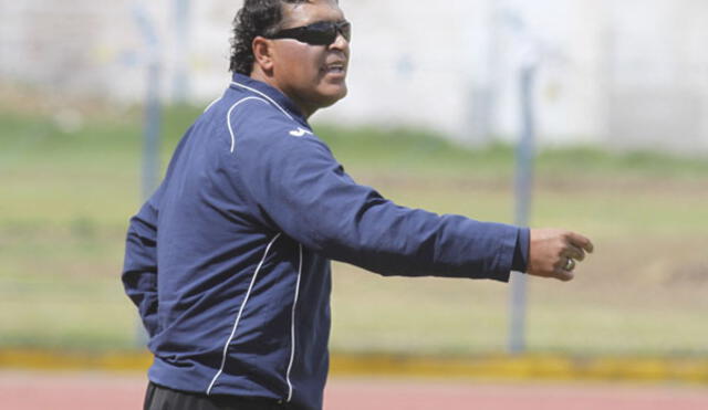 Entrenador llega con varios refuerzos 