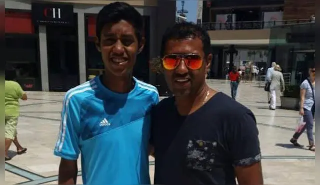 Roberto Palacios junto a su hijo Brandon.