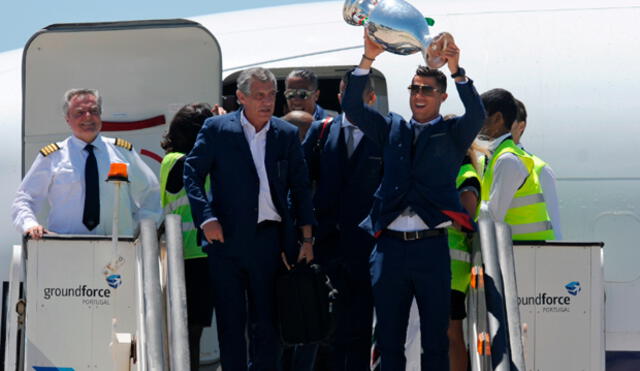 Cristiano Ronaldo y la selección de Portugal llegó a Lisboa y desató la algarabía entre los hinchas