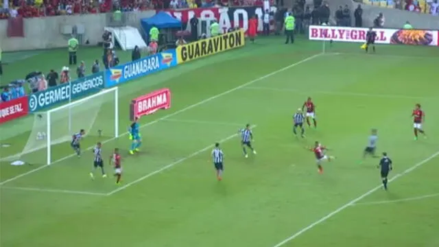 Paolo Guerrero fue la figura del partido entre Flamengo y Botafogo con sus dos golazos.