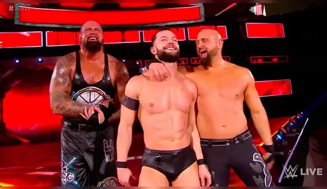 En WWE Monday Night Raw, The Bullet Club venció a Seth Rollins, Roman Reigns y Jason Jordan.