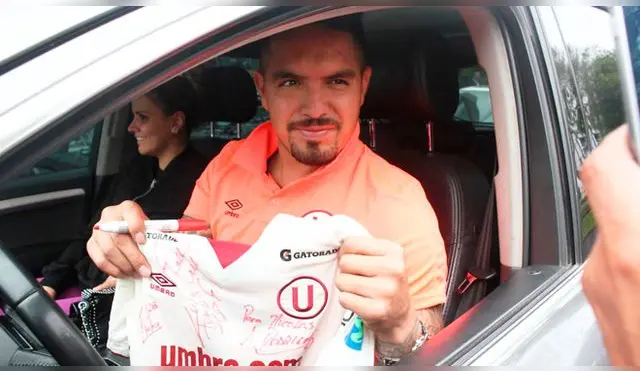 Universitario: Juan Manuel Vargas renovó y jugará todo el 2018 bajo el mando de Pedro Troglio 