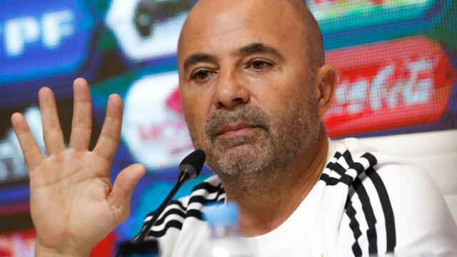 Jorge Sampaoli tiene fe en la convocatoria que hizo en Argentina. Foto: EFE