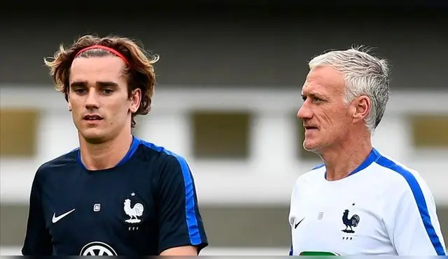 Antoine Griezmann recibió un consejo por parte de Didier Deschamps. Foto: EFE