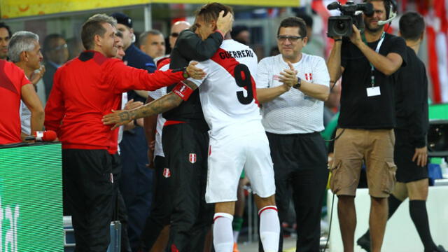 El "Tigre" Gareca registra 14 partidos consecutivos sin perder con la Bicolor. El "Tigre" Gareca registra 14 partidos consecutivos sin perder con la Bicolor.