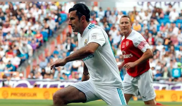 Luís Figo jugó en el Real Madrid entre 2000 y 2005. 