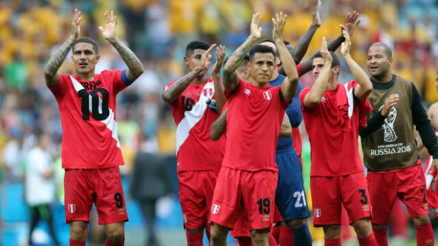 La Selección Peruana fue felicitada por la Emabajada de Rusia. Foto: EFE