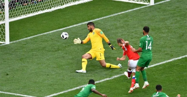Denis Cheryshev (RUS), gol contra Arabia Saudita.