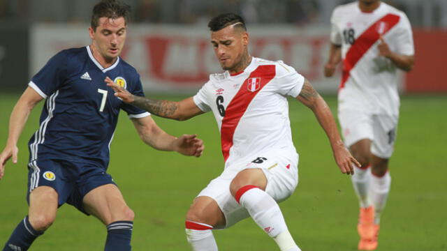Miguel Trauco se mantendrá en la banda izquierda. 