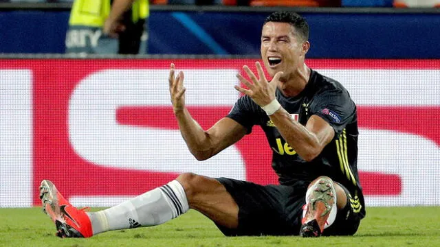 La polémica expulsión de Cristiano Ronaldo en el Juventus vs Valencia por la Champions League.