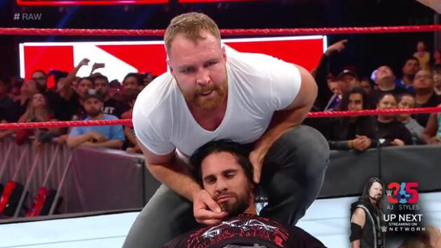 En WWE Monday Night RAW, Dean Ambrose destrozó a Seth Rollins luego del Survivor Series. En WWE Monday Night RAW, Dean Ambrose destrozó a Seth Rollins luego del Survivor Series.