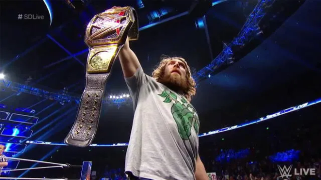 En WWE SmackDown, Daniel Bryan atacó brutalmente a AJ Styles de cara al TLC 2018.