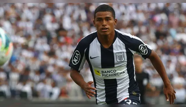 Kluivert Aguilar viaja esta noche rumbo a Bélgica