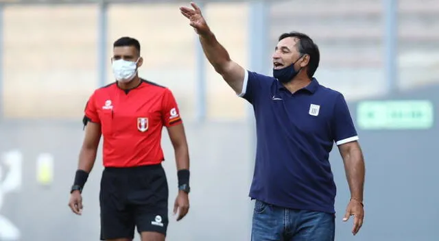 Carlos Bustos aún no renueva contrato con Alianza Lima.