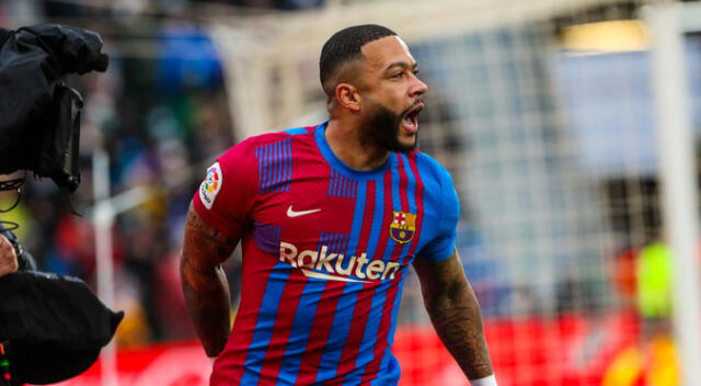 Memphis Depay anotó el gol del triunfo del Barcelona sobre Elche