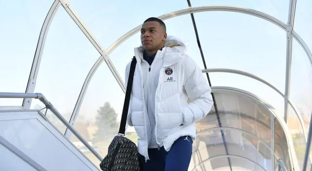 Kylian Mbappé rumbo a España para el Real Madrid vs. PSG Kylian Mbappé rumbo a España para el Real Madrid vs. PSG