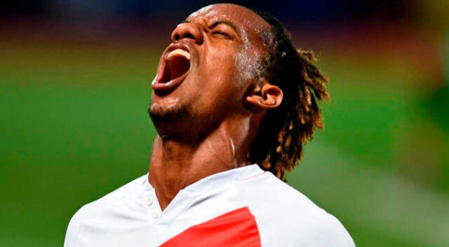 Andre Carrillo sufrió un desgarro del cruzado anterior y podría quedar fuera hasta del Repechaje.