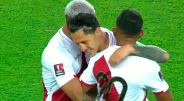 Lapadula anotó el 1-0 para Perú sobre Paraguay
