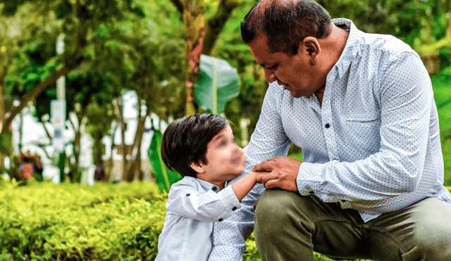 Conoce los cinco poemas que le puedes dedicar a tu papá en su día.