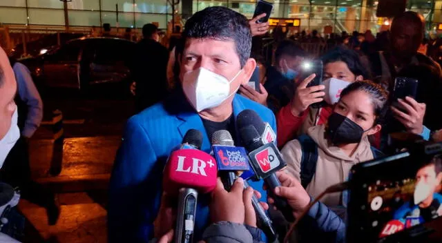 Agustín Lozano se refirió a la continuidad de Ricardo Gareca