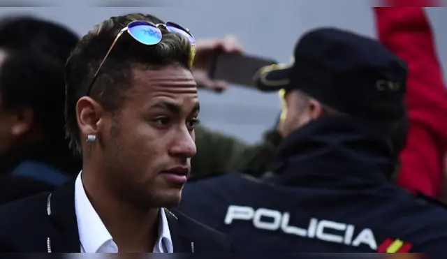 Neymar tendría que ir dos años a prisión y pagar 10 millones de euros en caso prospere la acusación.