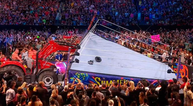 Así quedó el ring tras la pelea entre Roman Reigns vs. Brock Lesnar Así quedó el ring tras la pelea entre Roman Reigns vs. Brock Lesnar