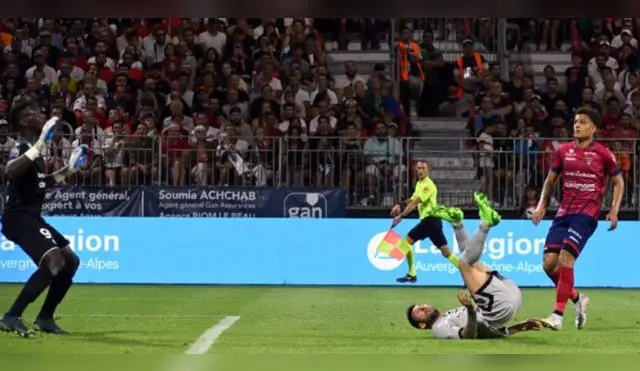 Lionel Messi anotó un doblete en el triunfo 5-0 del PSG frente al Clermont
