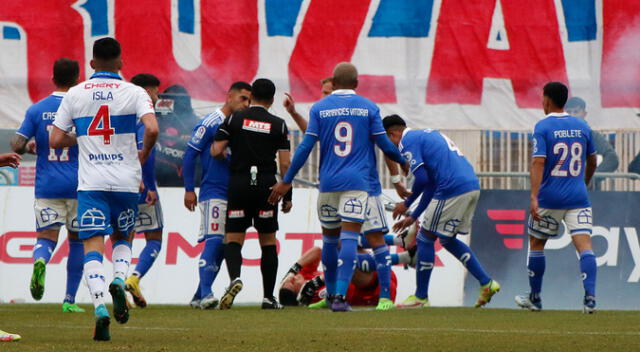 Universidad Católica vs Universidad de Chile suspendido