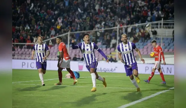 Jairo Concha celebra el primero de Alianza en Cusco